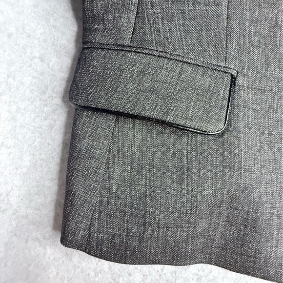 Jones Studio Charcoal Women's Pantsuit - Picture 15 of 16